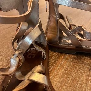 Guess bronzer sandals, size 8.5